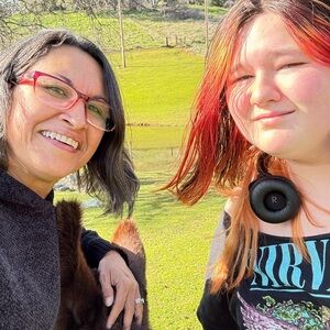 Meet your Posher, Crystal